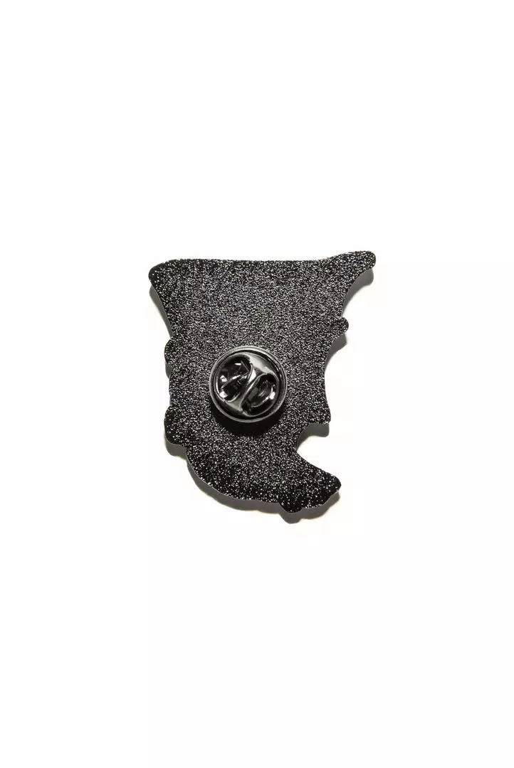 CMT Moonlight Bat - Collectors Pin 4 CMT Moonlight Bat - Collectors Pin